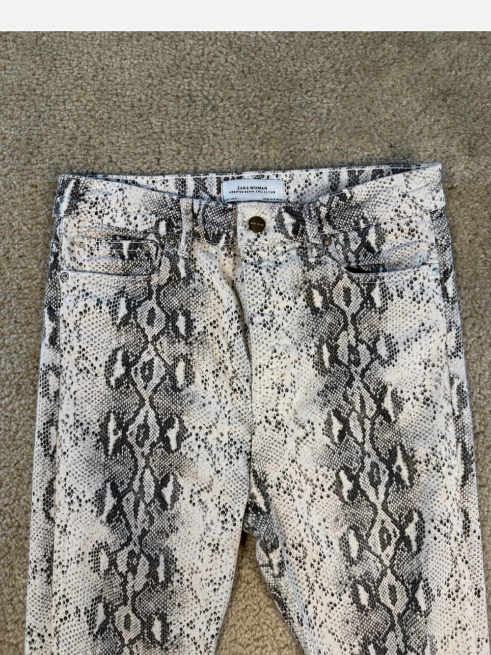 Zara Snake-Print Skinny Jeans in Black and White